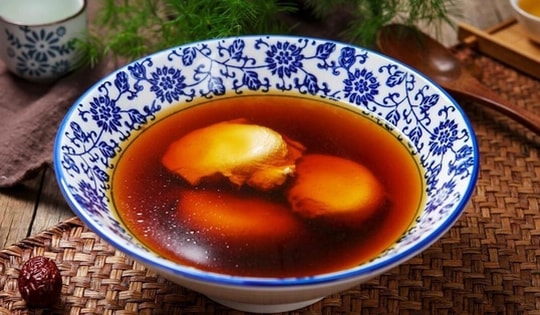 Loại quả nhỏ xíu mang kết hợp với trứng gà thành món ăn bổ dưỡng, chồng ăn thì khỏe mạnh, vợ ăn thì da đẹp dáng xinh