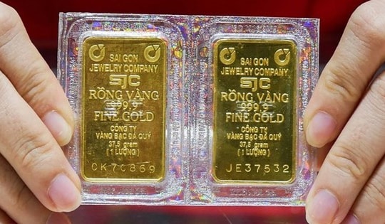 Giá vàng hôm nay 16/3: Vàng SJC, vàng Doji trở lại đỉnh, nhà đầu tư phân vân mua vào bán ra