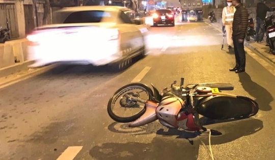 Tìm nhân chứng vụ tai nạn giao thông trên đê Đông Ngạc, Hà Nội khiến 1 người tử vong