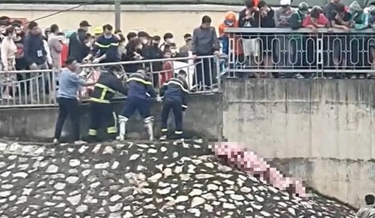 Thông tin mới nhất về thi thể nổi trên sông Tô Lịch