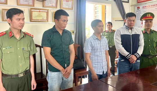 Lập công ty để tổ chức đưa người trốn đi nước ngoài