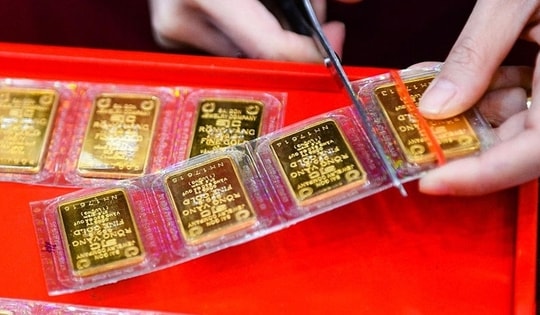 Giá vàng hôm nay 23/3: Vàng miếng giảm sốc, nhà đầu tư lỗ đến 4 triệu đồng/lượng, có tiếp tục đầu tư?