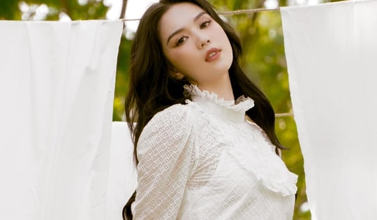 'Ngọc Trinh đang nỗ lực lấy lại vóc dáng'