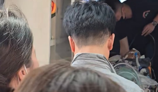 Đưa học sinh lớp 8 bị đánh chấn thương sọ não sau khi chơi bóng rổ về Phú Thọ