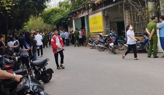 Giết vợ 'hờ' tại quán bia rồi tự sát