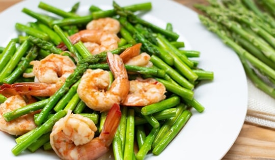 Thêm một loại rau 'hoàng đế' bổ ngang nhân sâm, tổ yến, đây là 9 công dụng tuyệt vời với sức khỏe của bạn