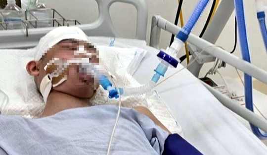 Tin mới nhất về sức khỏe nam sinh lớp 8 chơi bóng rổ bị đánh dẫn đến chết não