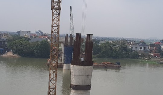 Sau hơn một năm thi công, cầu vượt sông lớn ở Nam Định lộ diện ra sao?