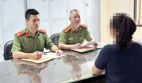 Bị phạt 7,5 triệu đồng vì đưa tin 'không làm tóc đi chơi Tết, bị phạt tiền'