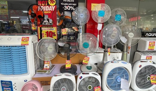 Thị trường thiết bị làm mát khởi động 'đón đầu' mùa nóng