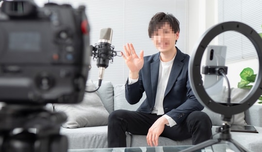 Kiếm tiền từ Youtube, Tiktok có phải nộp thuế thu nhập cá nhân?