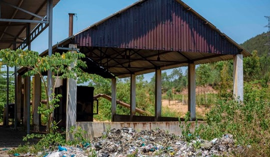 Lò đốt rác hàng tỷ đồng hoạt động cầm chừng rồi... để đó cho hư hỏng