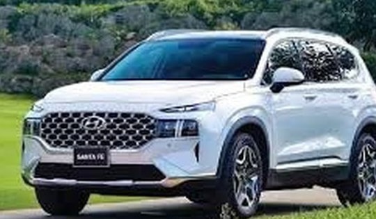 Giá lăn bánh Hyundai Santa Fe mới nhất giảm 'cực sốc' kèm ưu đãi lên tới 100 triệu, Toyota Fortuner, Ford Everest lo lép vế?