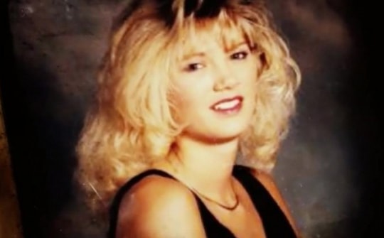 Bà chủ thẩm mỹ viện gặp nạn vì “yêu râu xanh” tuổi teen: Gã đàn ông nhảy ra từ cửa sổ