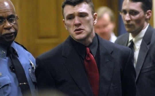 Bà chủ thẩm mỹ viện gặp nạn vì “yêu râu xanh” tuổi teen: Bí mật đen tối