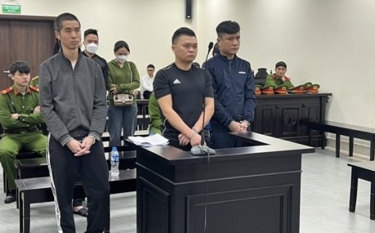 Bí ẩn những mảnh công văn phô tô trong vụ án 2 cựu công an cho vay lãi nặng và tổ chức đánh bạc