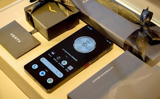 Giới thượng lưu tiết lộ lý do luôn nghĩ ngay đến Vertu khi chọn quà tặng đối tác