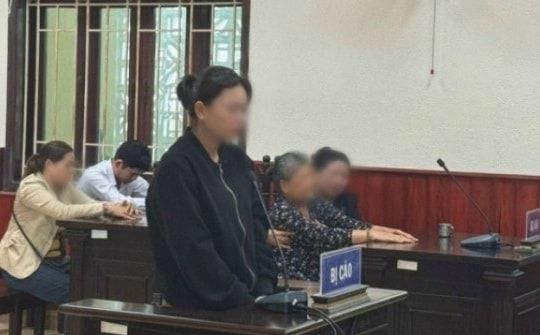 Sát hại chồng cũ vì ghen tuông, người phụ nữ lãnh 17 năm tù