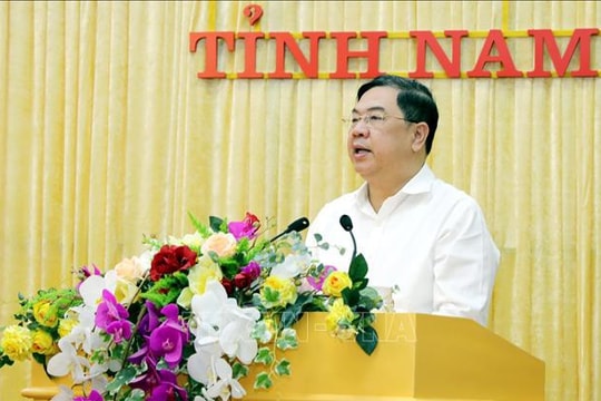 Chuẩn bị tốt nhân sự Đại hội Đảng các cấp gắn với sắp xếp đơn vị hành chính