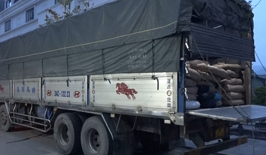 Tiêu hủy gần 2,7 tấn tinh bột chế biến bún tươi, bánh phở không rõ nguồn gốc