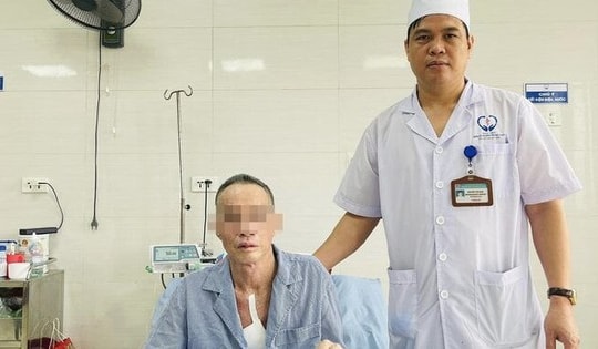 Bị cuốn vào gầm máy cày, người đàn ông bị vỡ ngực, tình trạng nguy kịch