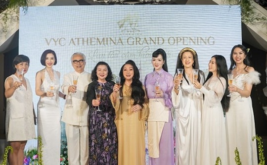 NSND Bạch Tuyết, HH Giáng My chia sẻ về tỉnh thức tại sự kiện ra mắt VYC Athemina