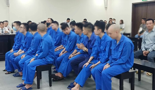 Hoãn phiên tòa xét xử vụ rửa tiền xuyên quốc gia