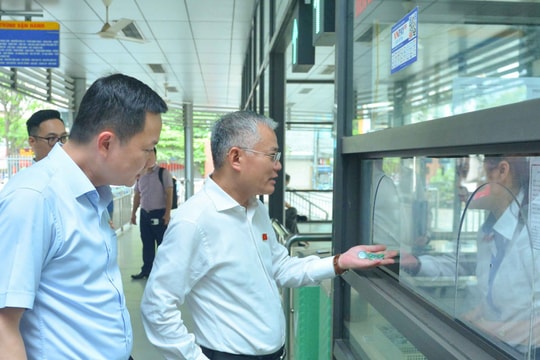 Khảo sát bảo đảm trật tự, ATGT tuyến xe bus BRT và tuyến đường sắt trên cao tại Hà Nội