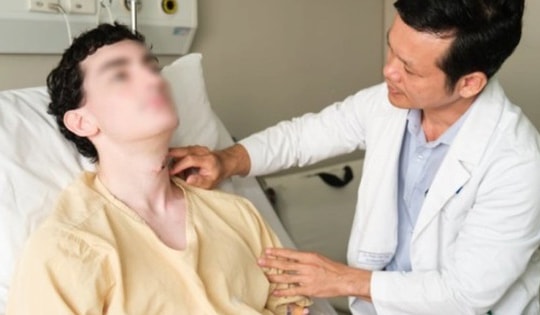 Tai nạn hy hữu: Đạp xe đi học, nam sinh 17 tuổi bị tay lái đâm sâu vào cổ