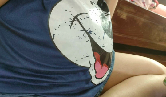 Công an lấy mẫu ADN để điều tra vụ ‘bé gái 12 tuổi ở Hà Nội sinh con do bị hàng xóm xâm hại’