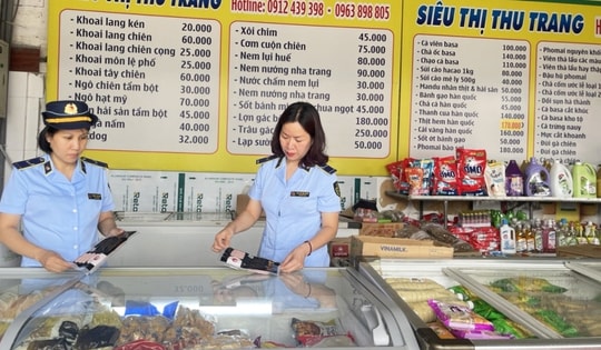 Quảng Ninh: Phát hiện hơn 7 tạ xúc xích không hóa đơn, chứng từ