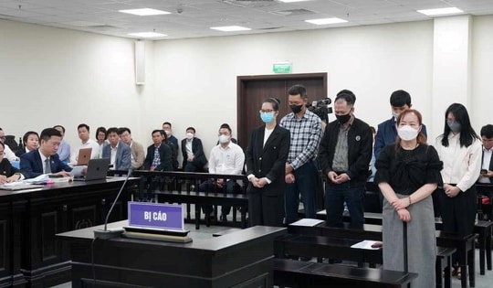 Tranh tụng 'nảy lửa' tại phiên xử cựu Chủ tịch Vimedimex Nguyễn Thị Loan