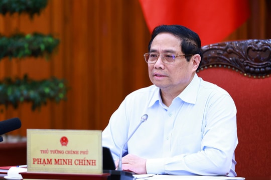 Khẩn trương trình ban hành chính sách mua bán điện trực tiếp; không để người dân, doanh nghiệp lo lắng về điện