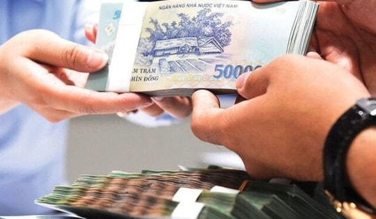 Lãi suất ngân hàng OceanBank, Vietbank mới nhất sau khi tăng mạnh vượt 6%: Có 200 triệu đồng gửi kỳ hạn 36 tháng nhận bao nhiêu tiền lãi?