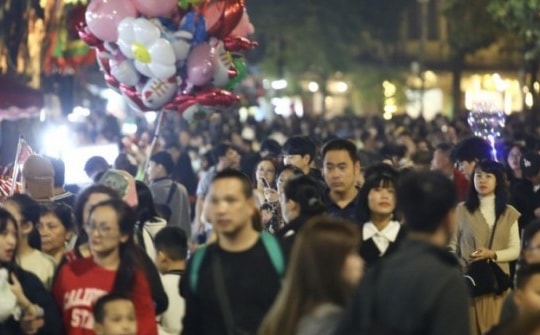 Phố đi bộ hồ Gươm sẽ mở liên tục 6 ngày dịp nghỉ lễ 30/4