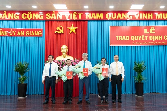 Bổ nhiệm Phó Chủ tịch HĐND thị xã giữ chức Giám đốc Ban Quản lý Khu du lịch quốc gia