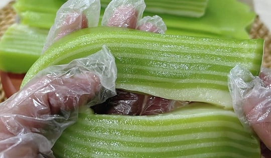 Món ăn vặt vừa ngon vừa đẹp mắt của Việt Nam được Taste Atlas điểm danh