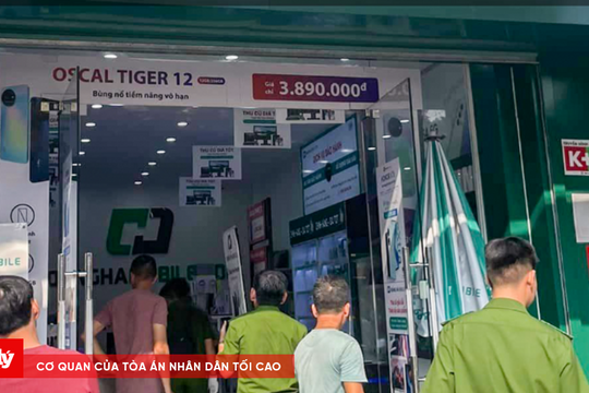 Bắt 3 người nước ngoài cướp cửa hàng điện thoại ở Nha Trang