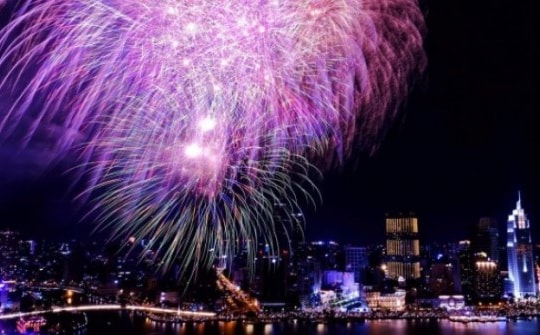 TP HCM giảm 11 điểm bắn pháo hoa dịp 30/4