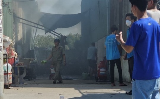 TP.HCM: Cháy nhà xưởng ở quận Bình Tân