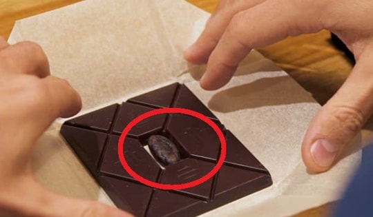 Chỉ nặng bằng quả trứng gà, vì sao một thanh socola lại có giá hơn 12 triệu đồng?