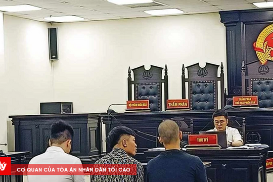 Mâu thuẫn giao thông, truy sát bạn học đến tử vong