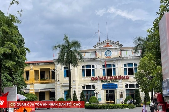 Mâu thuẫn giành khách tại ga tàu, 1 người tử vong