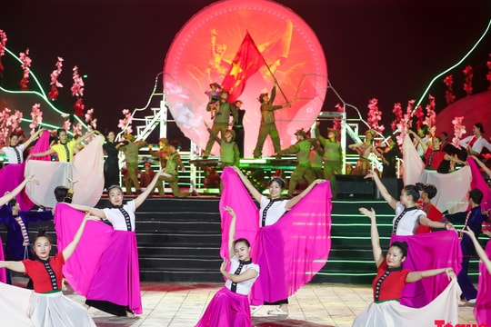 TRỰC TIẾP: Chương trình nghệ thuật “Điện Biên Phủ - Mốc vàng lịch sử”, bắn pháo hoa (20h tối nay)