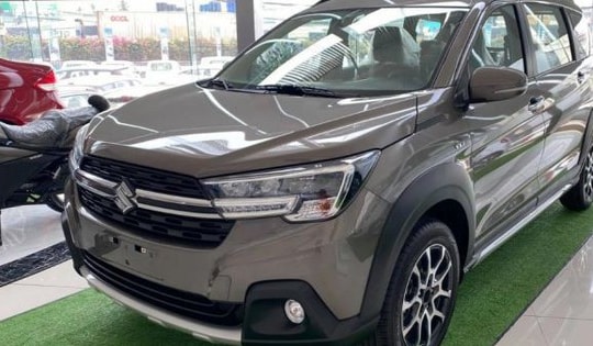 Giá lăn bánh Suziki XL7 mới nhất đang rẻ giật mình, Mitsubishi Xpander Cross trở nên lép vế về doanh số