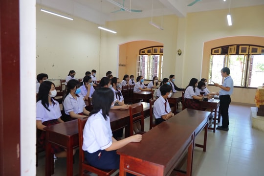 Danh sách 1972 học sinh giỏi quốc gia được Bộ trưởng Bộ GD&ĐT tặng Bằng khen