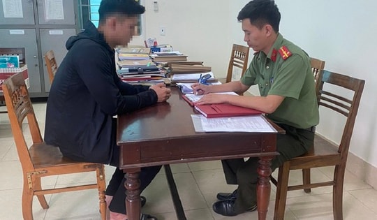 Bị kiểm tra nồng độ cồn, nam thanh niên xúc phạm công an, đăng tin sai sự thật lên mạng