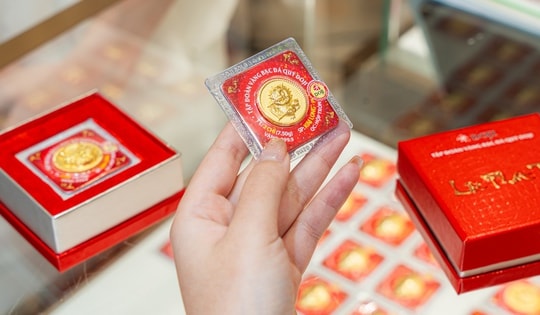 Giá vàng biến động mạnh, Ngân hàng Nhà nước khuyến cáo người dân thận trọng khi tham gia giao dịch vàng