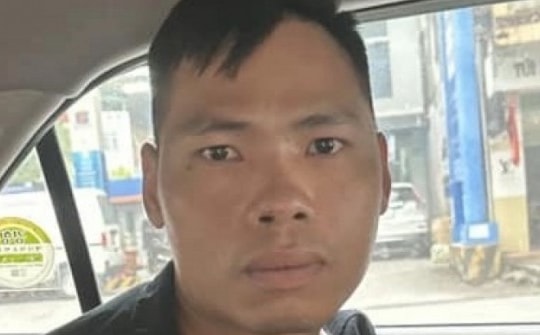 Bắt nghi phạm chạy xe máy chém lìa tay thanh niên đi bộ ở Hưng Yên