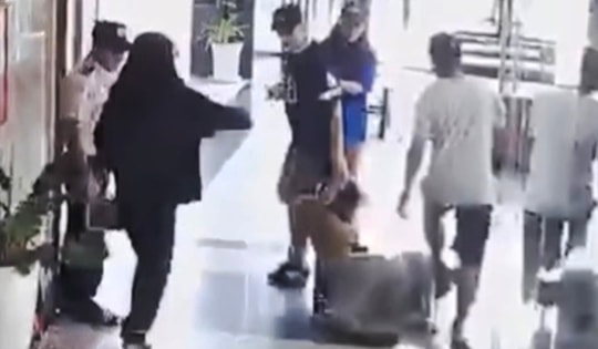 Hoa khôi đại học đánh ghen giúp bạn bị khởi tố